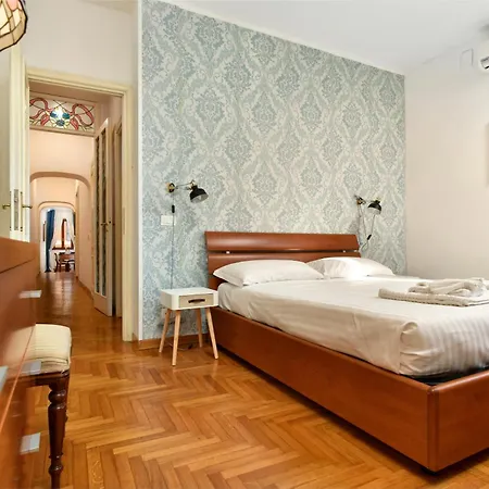 Trevi Charme Apartment
