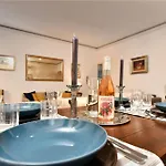 Trevi Charme Apartamento